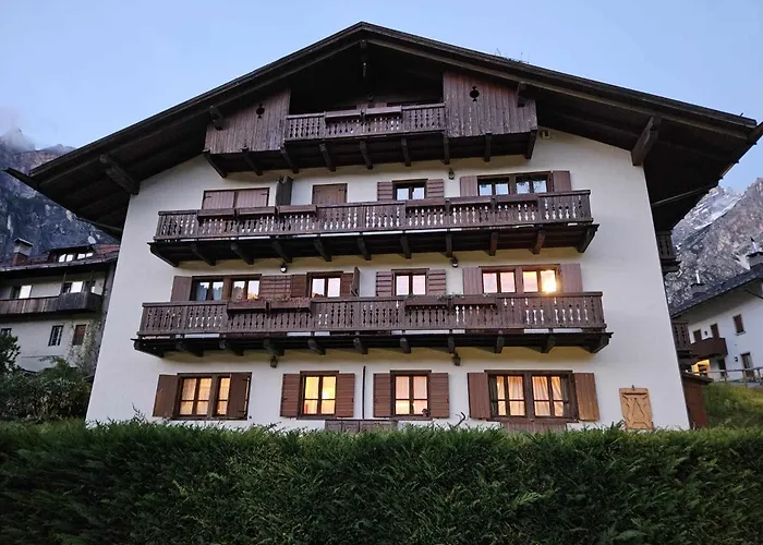 Casa Elegante * サン・ヴィート・ディ・カドーレ